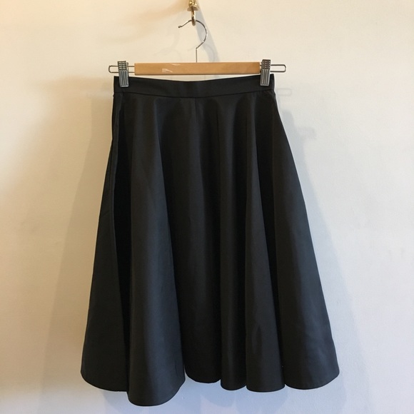 HP🎉 ELIZABETH AND JAMES Belle 2 way zip skirt - Picture 7 of 8